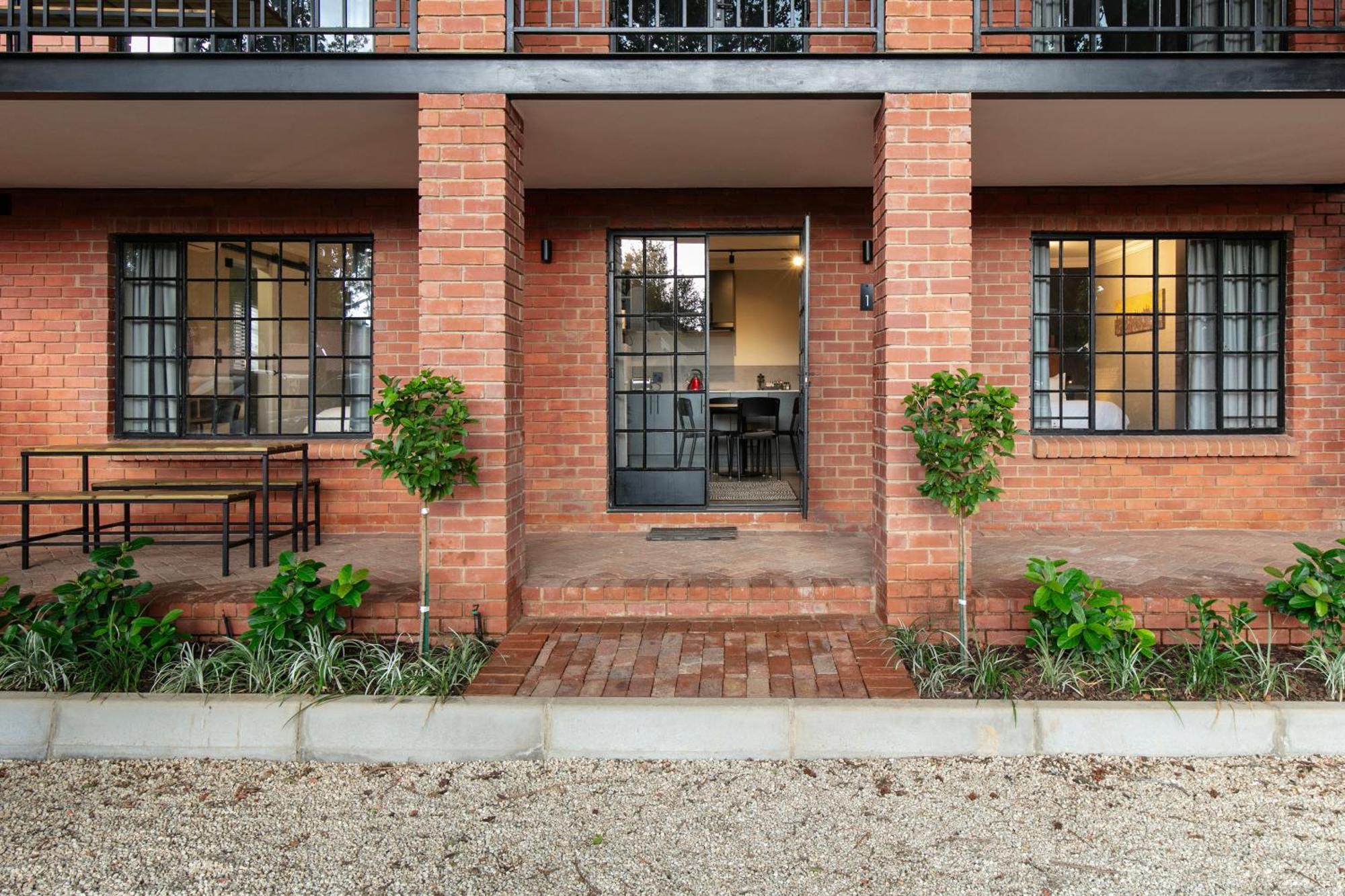פרטוריה Murray Street 137 Guesthouse מראה חיצוני תמונה