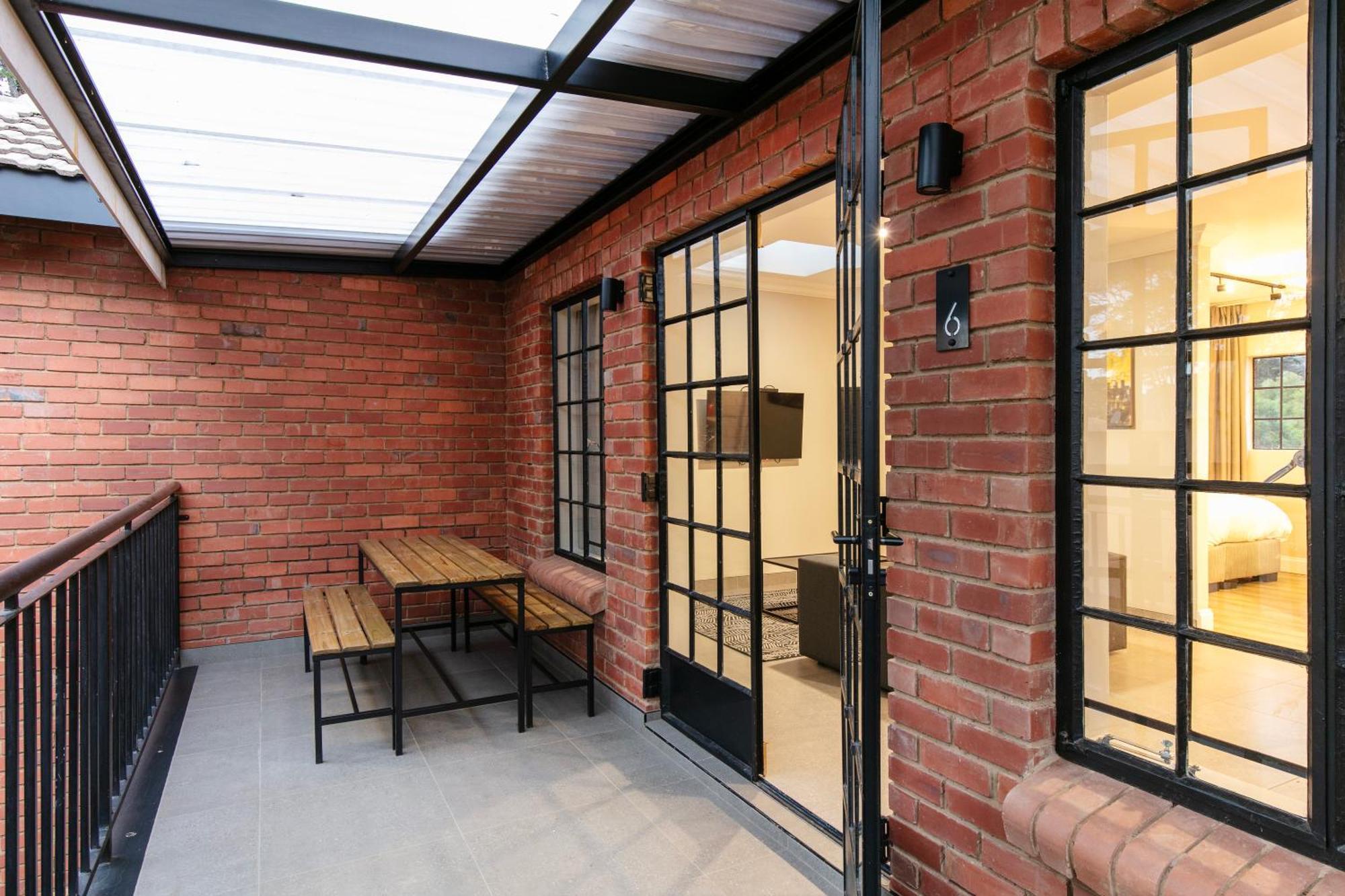 פרטוריה Murray Street 137 Guesthouse מראה חיצוני תמונה