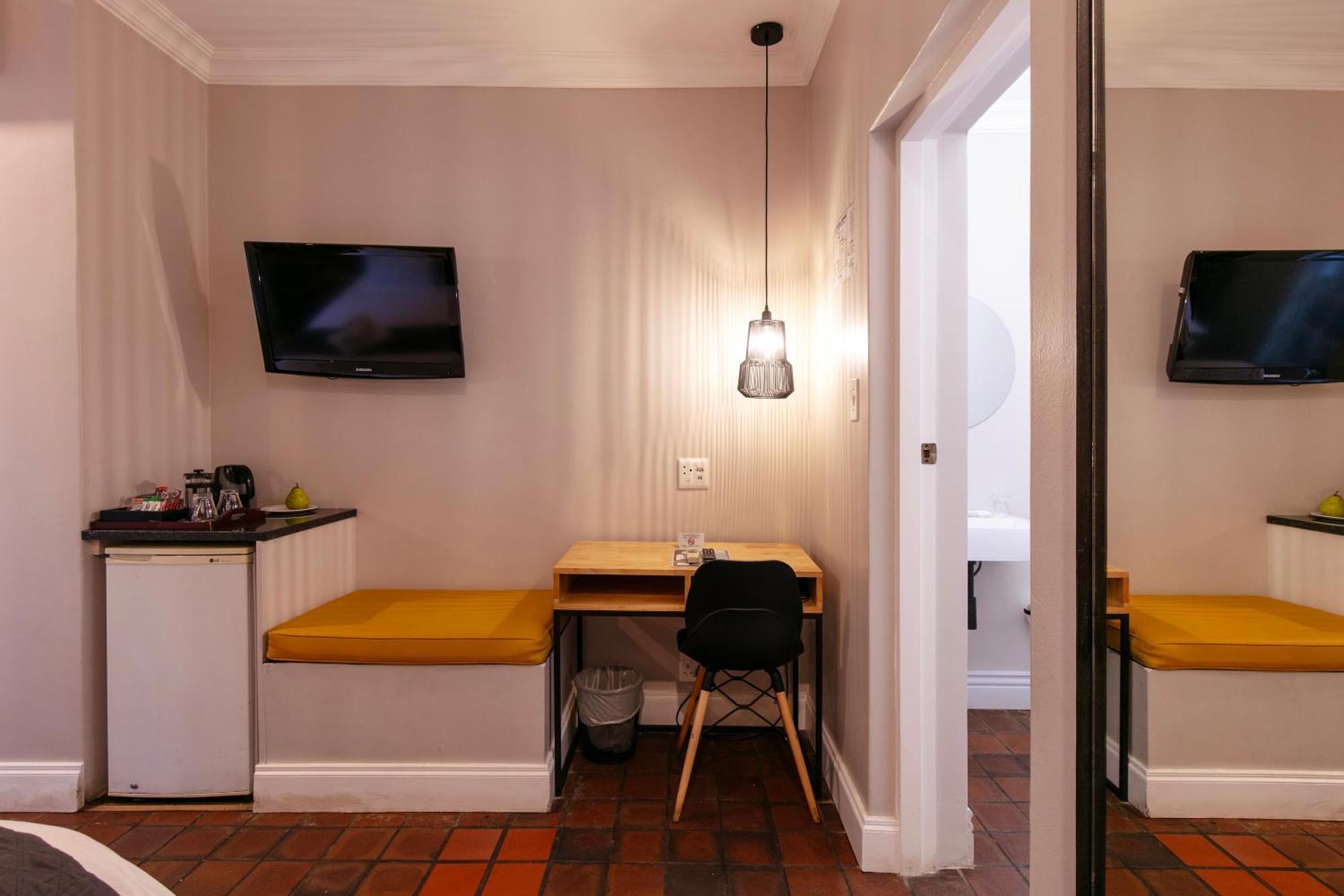 פרטוריה Murray Street 137 Guesthouse מראה חיצוני תמונה