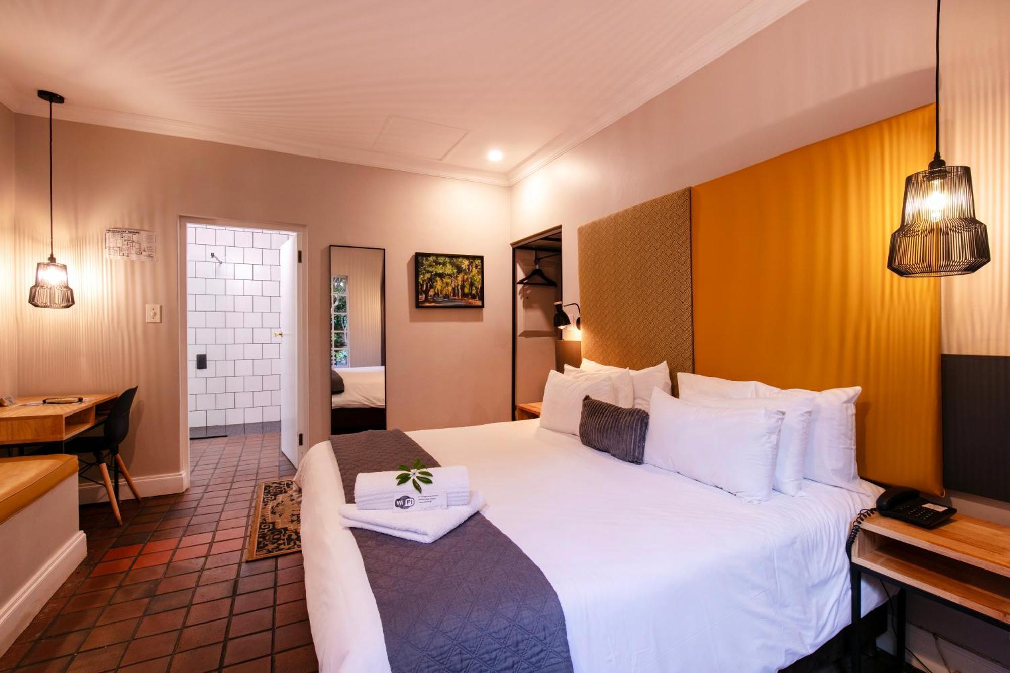 פרטוריה Murray Street 137 Guesthouse מראה חיצוני תמונה