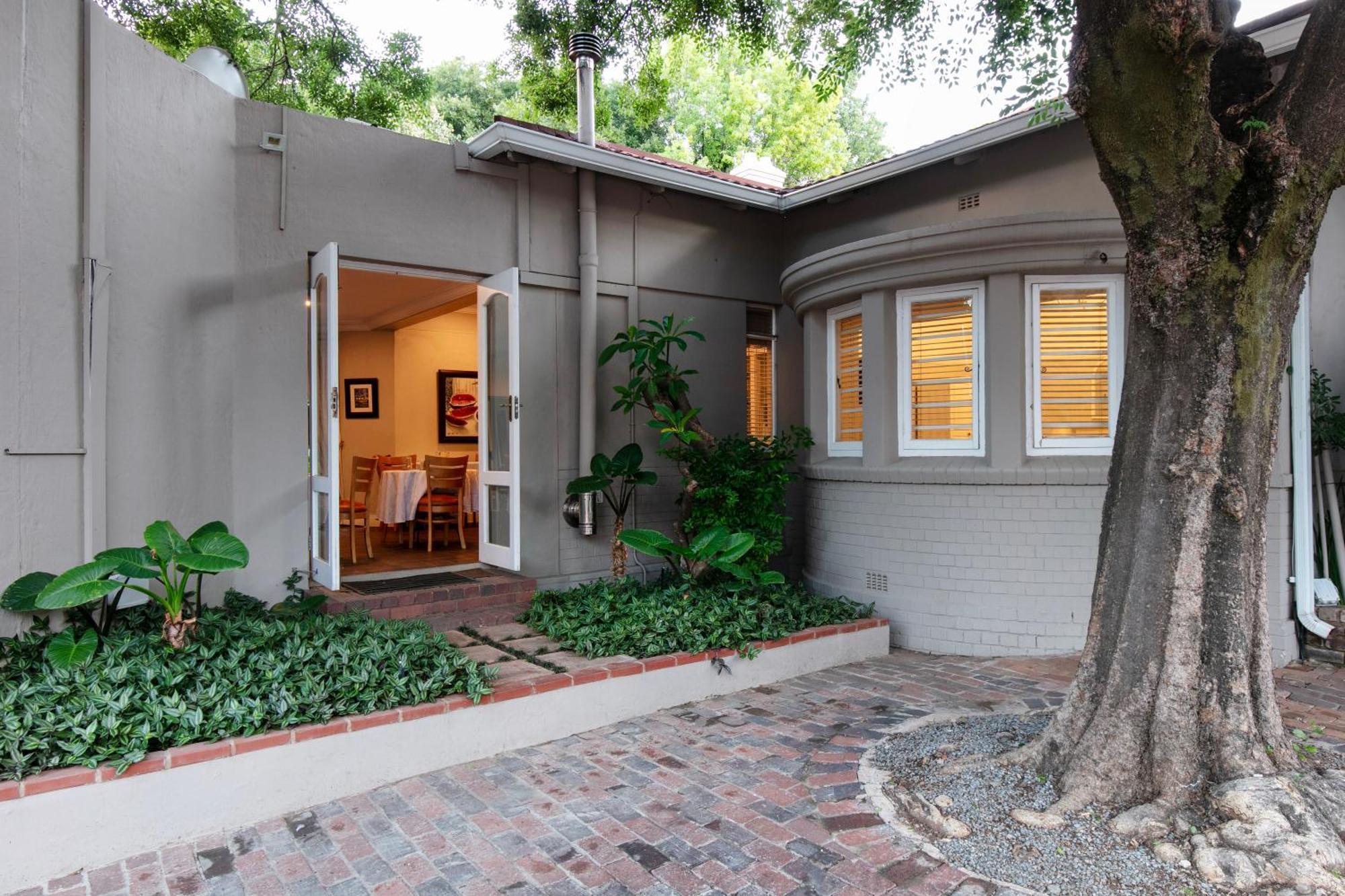 פרטוריה Murray Street 137 Guesthouse מראה חיצוני תמונה